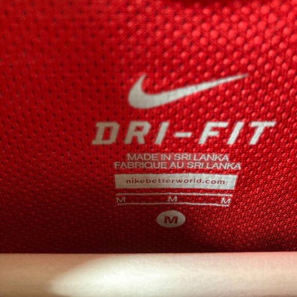 Nike dark red Dri-FIT running sweatshirt size M - Picture 3 of 3
